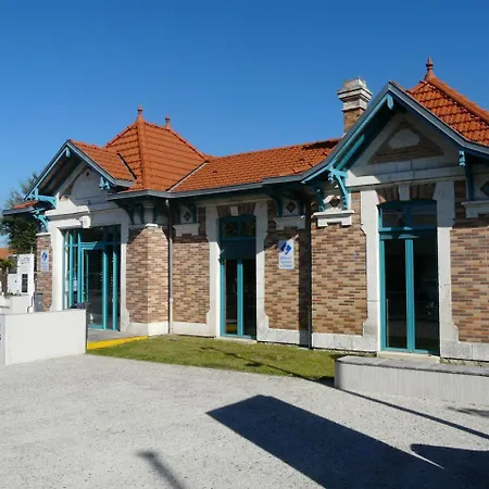 Maison Classee 3* *