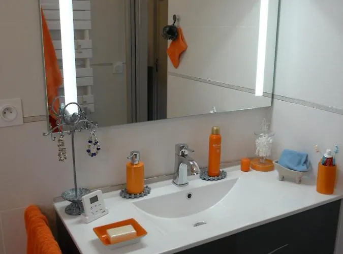 Maison Classee 3* بيت للعطل غوجان-ميستراس