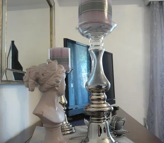 Maison Classee 3* غوجان-ميستراس