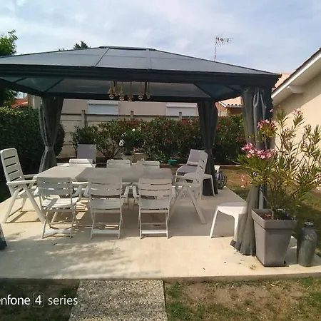 Semesterbostad Maison Classee 3* *