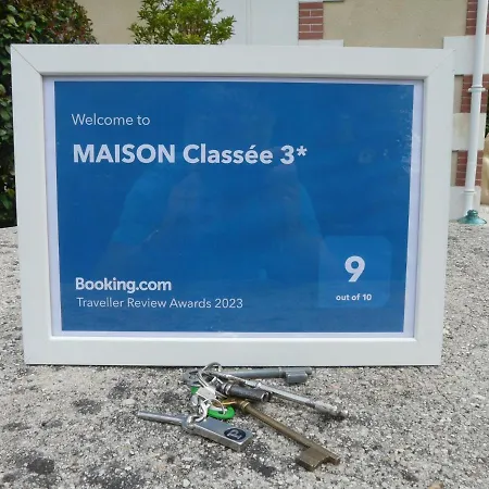 בית נופש Maison Classee 3* גוז'אן-מסטרה