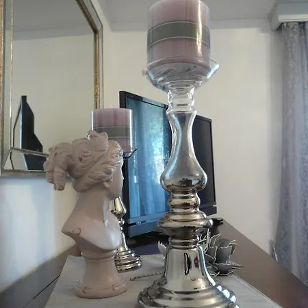 Maison Classee 3* גוז'אן-מסטרה