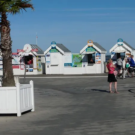 Maison Classee 3* בית נופש גוז'אן-מסטרה