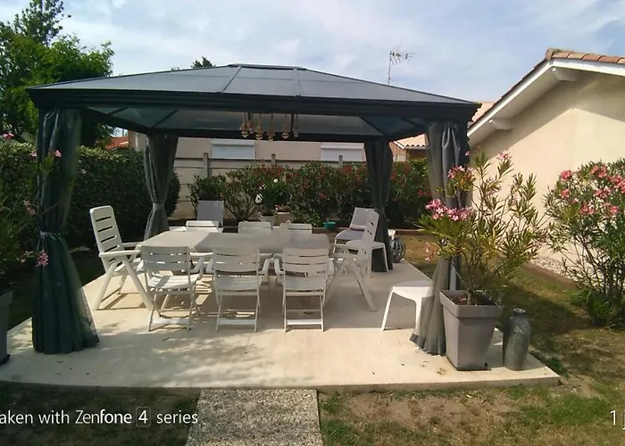 Semesterbostad Maison Classee 3* *