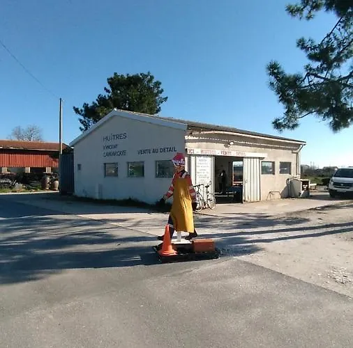 Maison Classee 3* Semesterbostad *